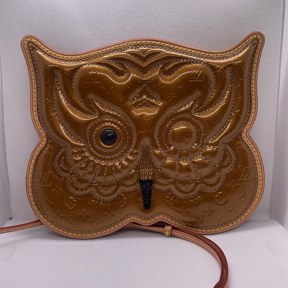 Limited Edition Louis Vuitton Vernis Pochette Conte de Fees Owl - Picture 8 of 8